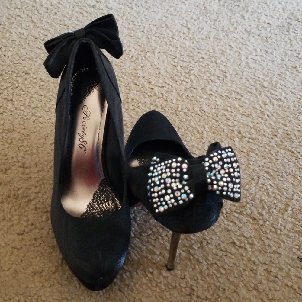 Fancy Heals - image 2